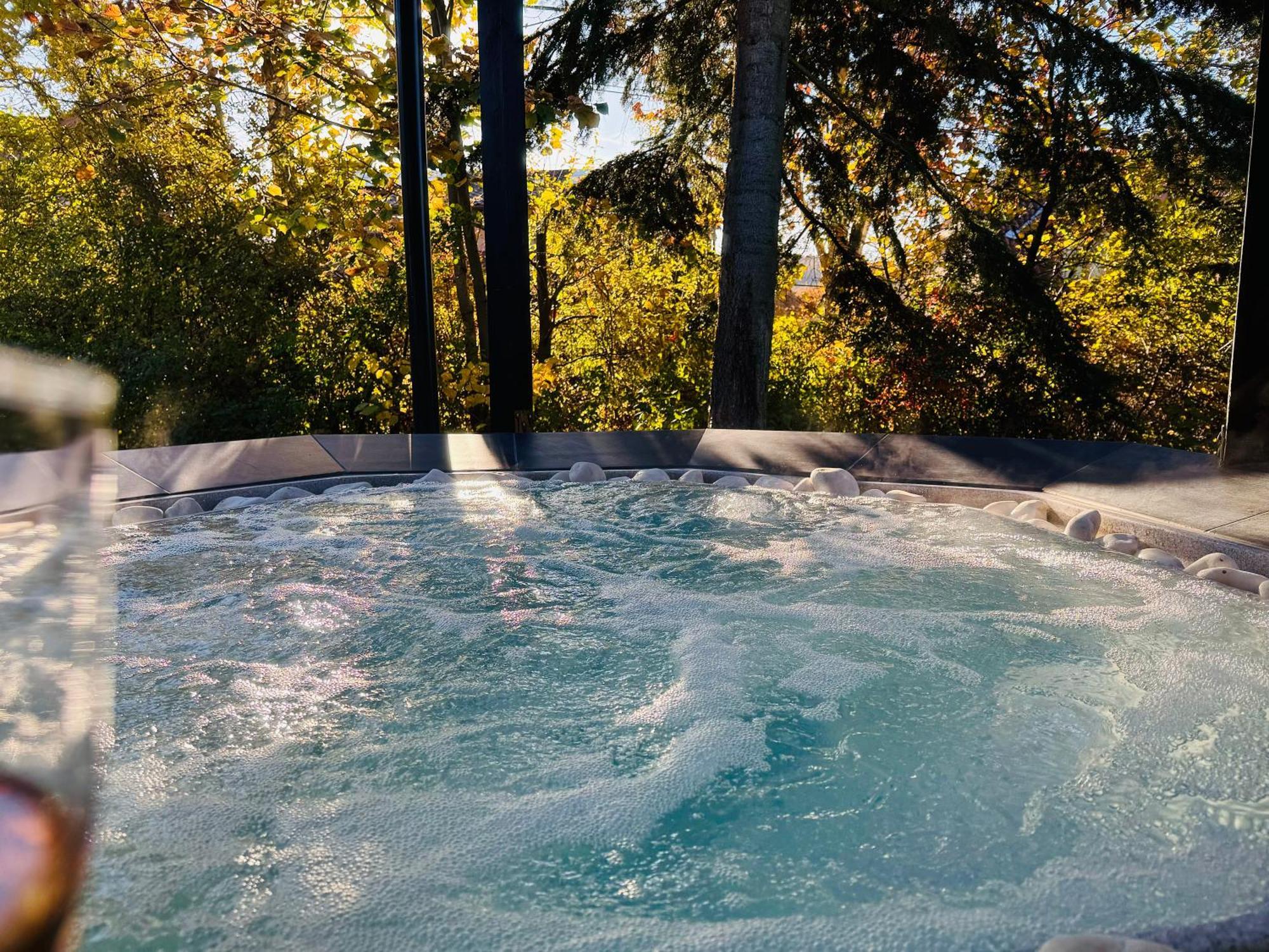 Vadgalamb & Jacuzzi * Miskolc