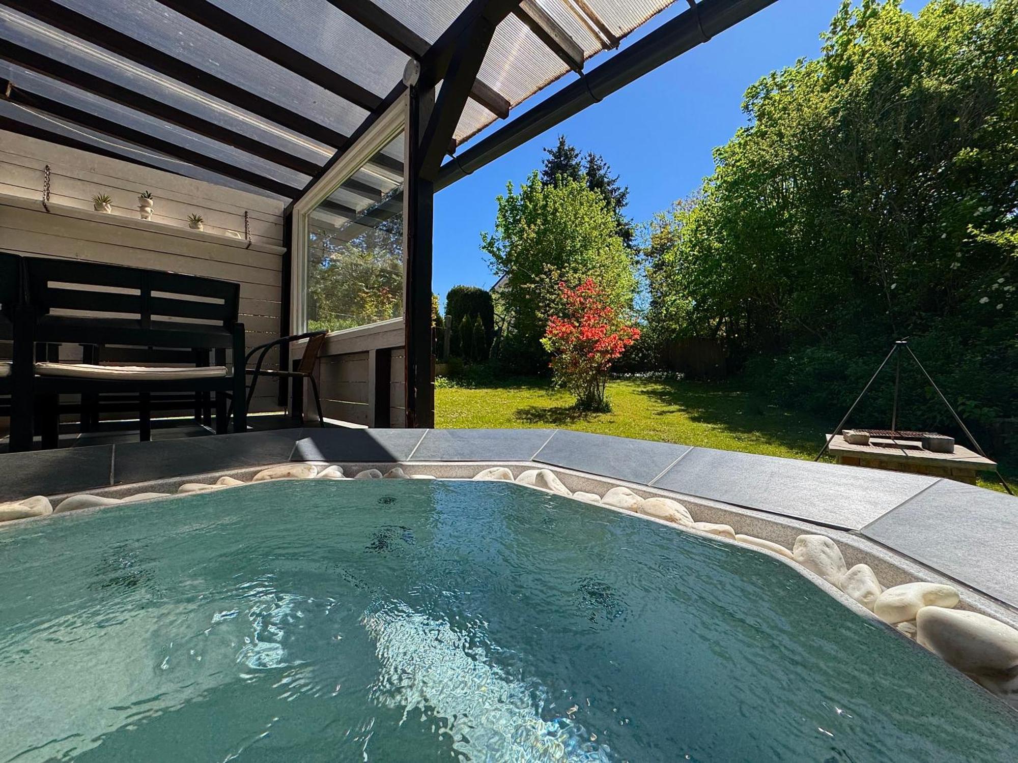 Vadgalamb & Jacuzzi